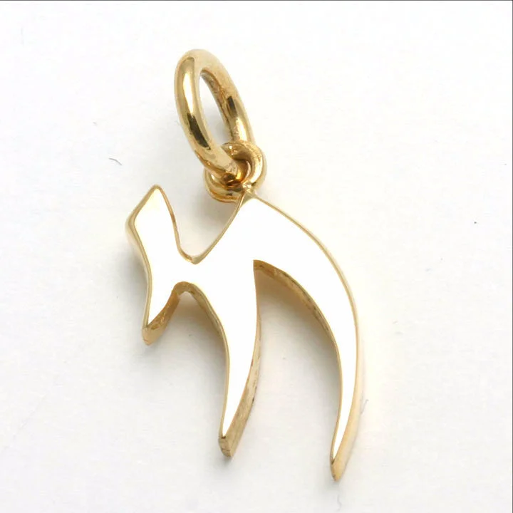 14k Yellow gold Chai Pendant Solid Modern