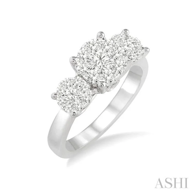 1/2 Ctw Lovebright Round Cut Diamond Ring in 14K White Gold