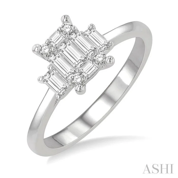 1/2 ctw Fusion Baguette and Round Cut Diamond Engagement Ring in 14K White Gold