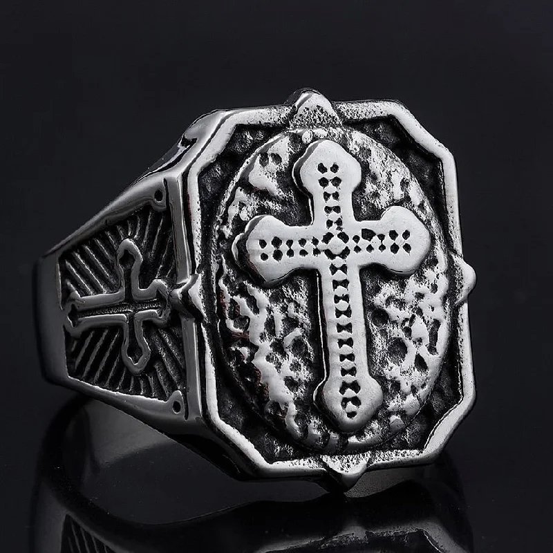 Cross Ring - Guardian- R122