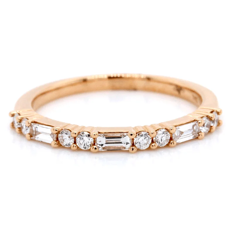 18K Rose Gold Shared Prong Alternating Diamond Band