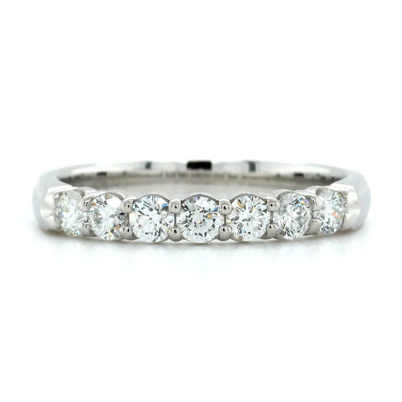 18K White Gold 7 Stone Diamond Band