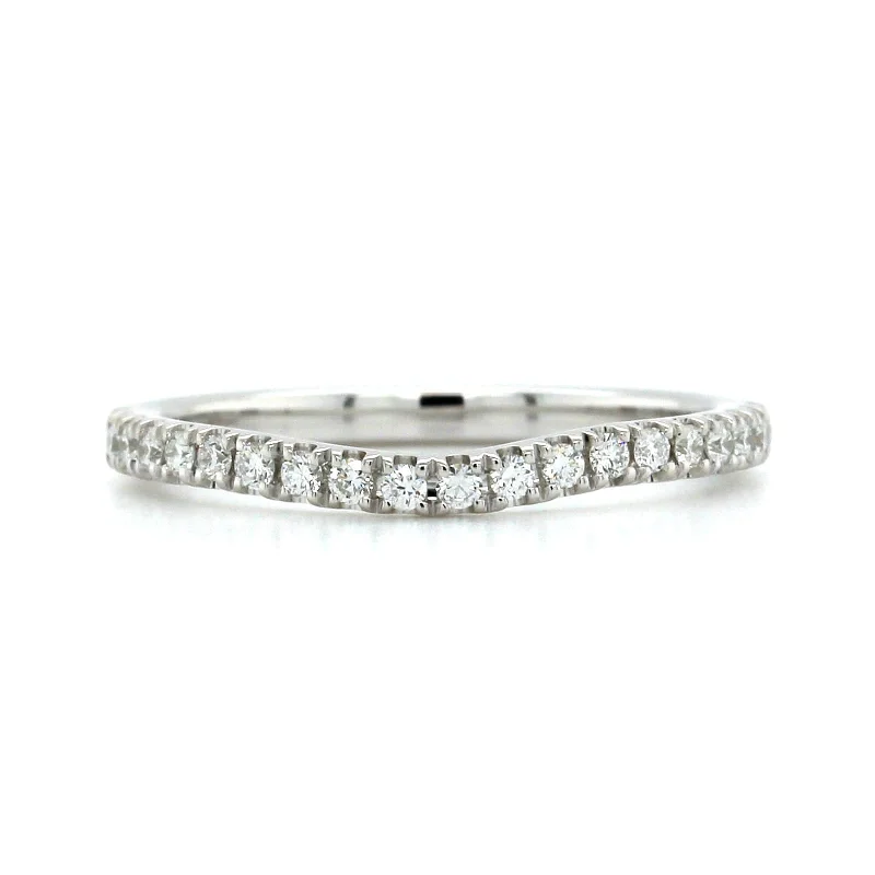 18K White Gold Small Curve Diamond Band