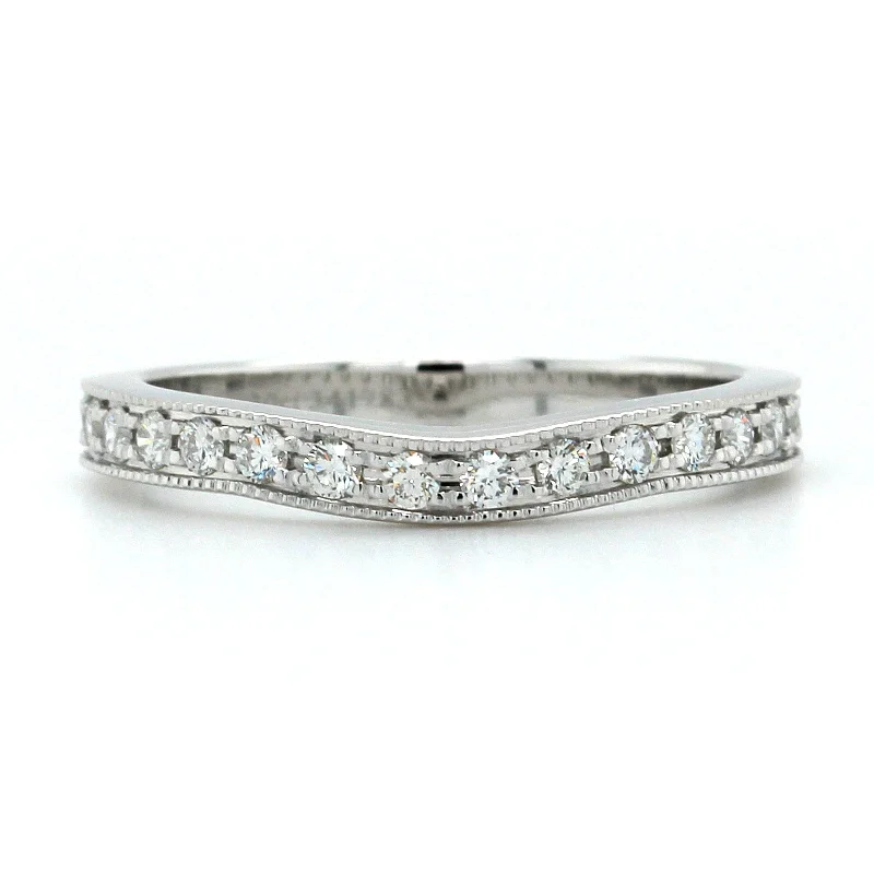 18K White Gold Small Curve Milgrain Diamond Band