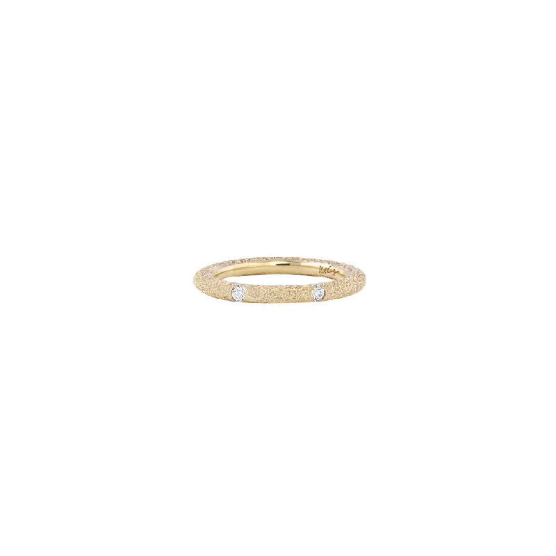 14 Karat Yellow Gold "Maude" Round Band with Diamonds