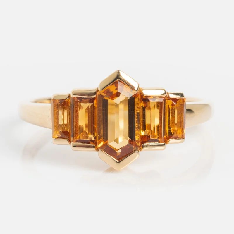 14k Graduated Citrine Deco Ring