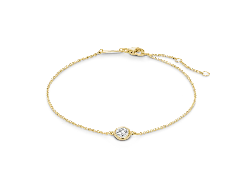 LIGHTBOX Lab-Grown Diamond ¼ct. Round Brilliant Bezel Bracelet in 14k Yellow Gold