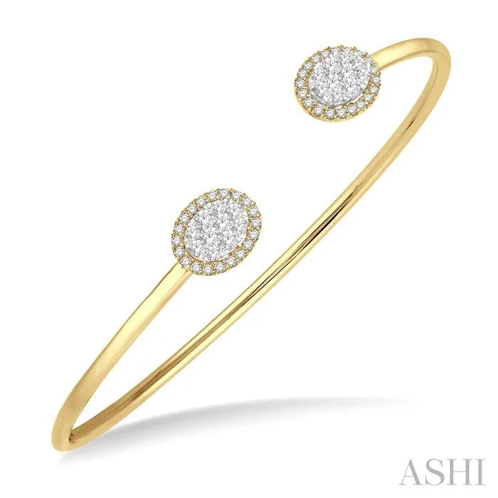 STACKABLE OVAL SHAPE HALO LOVEBRIGHT ESSENTIAL DIAMOND OPEN CUFF BANGLE